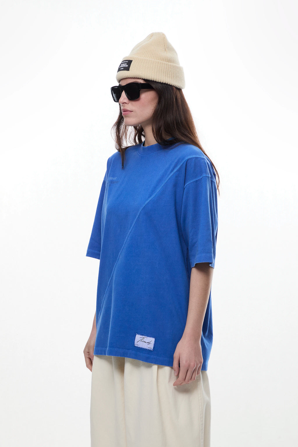 DUSK "THREADS" T-SHIRT