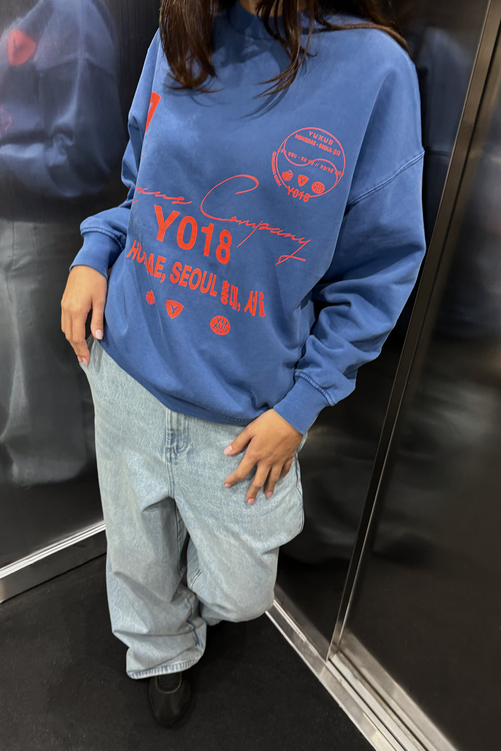 BREAKER "HONGDAE" CREWNECK