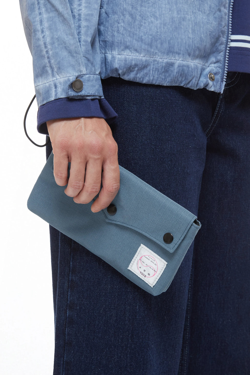 FIRE "HONGDAE" WASHBAG