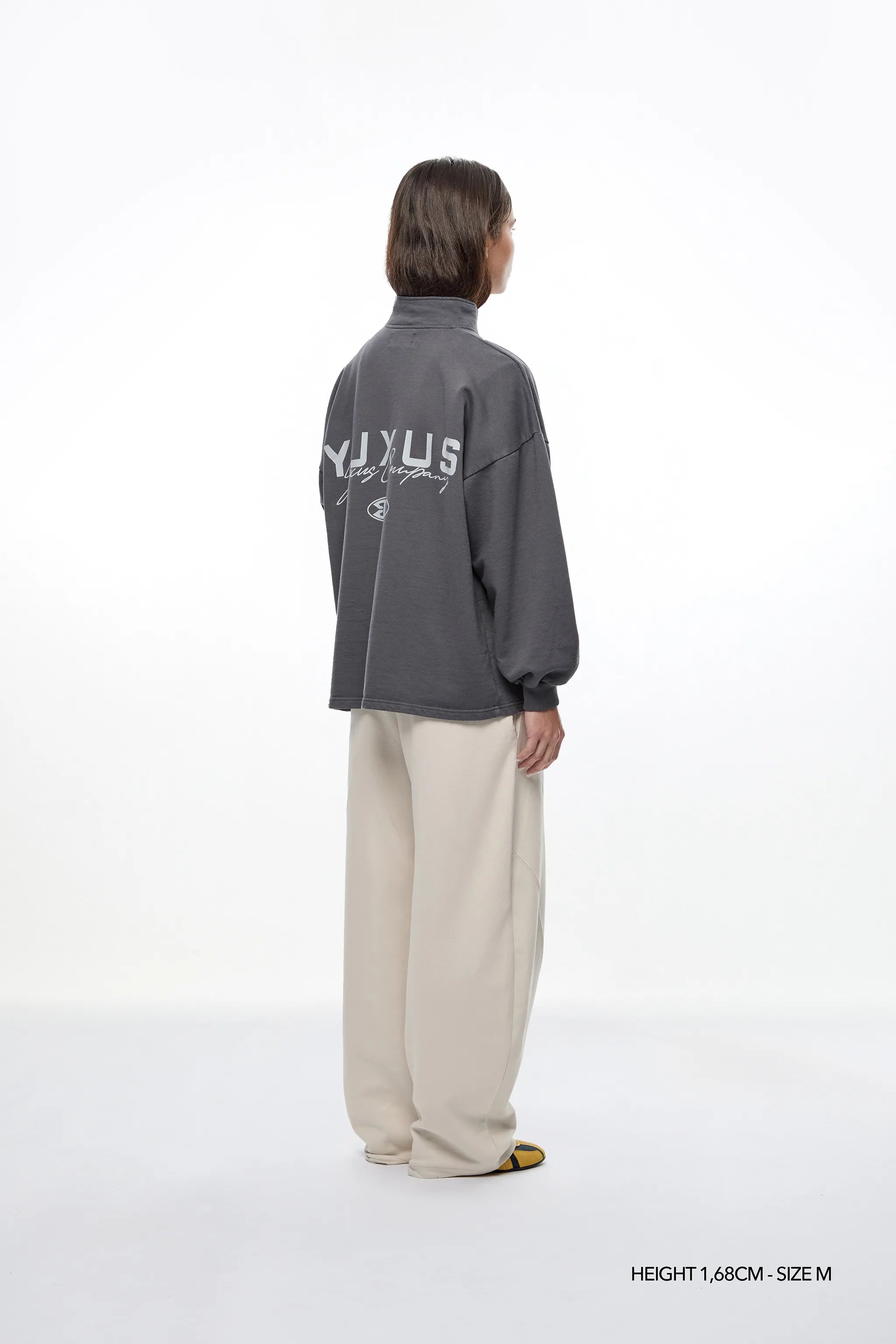 REVERIE "GENESIS" HALF ZIP