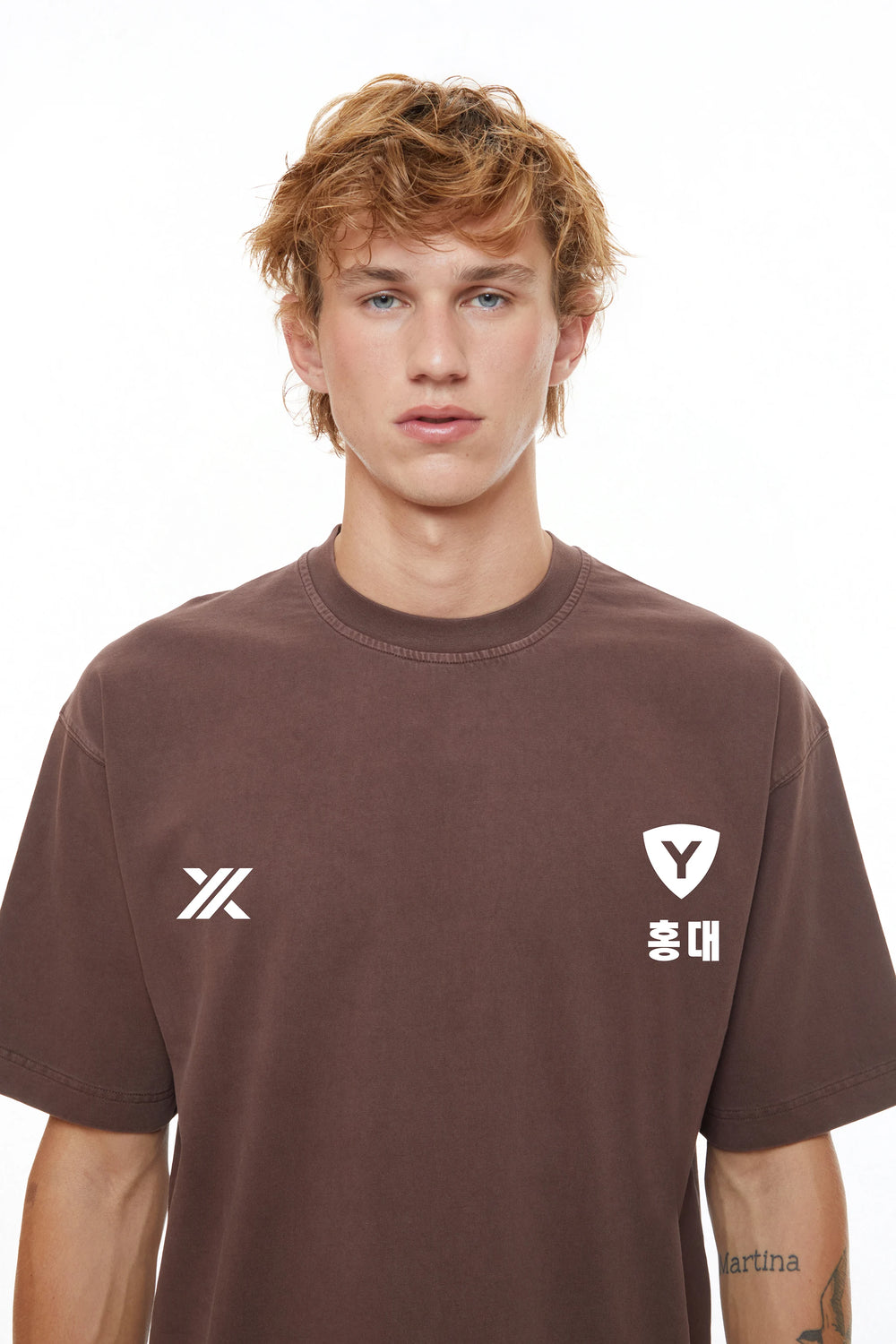 ACORN "HONGDAE" T-SHIRT