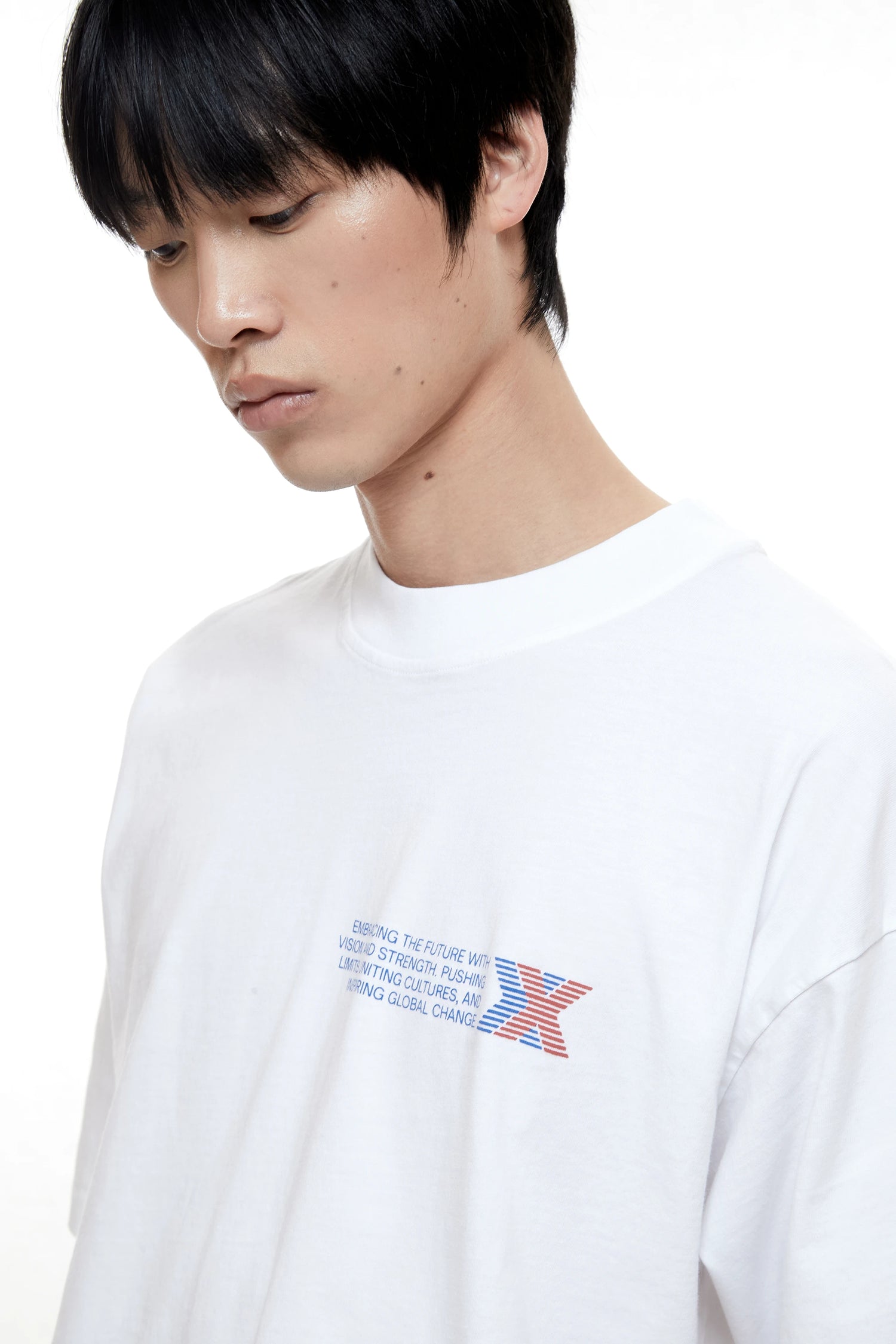 TUNDRA "LE CLUB" T-SHIRT
