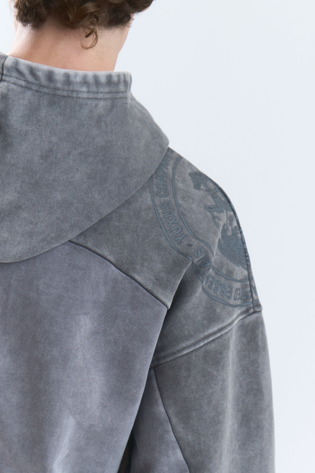 FRAGMENT HOODIE GREY