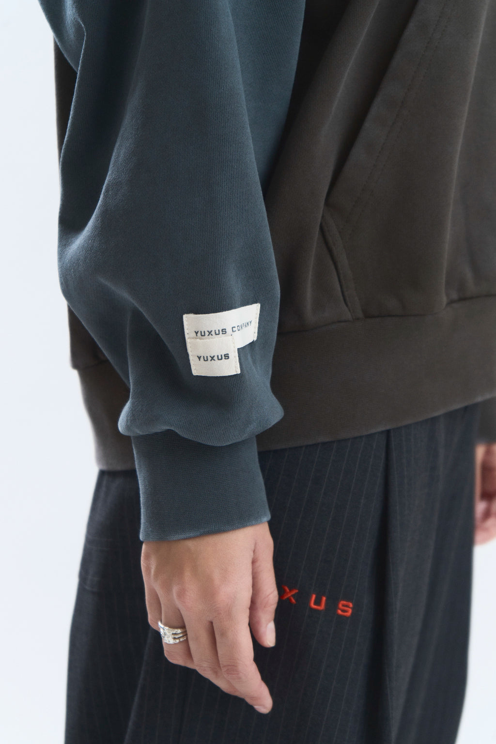 ALTERED HOODIE BROWN