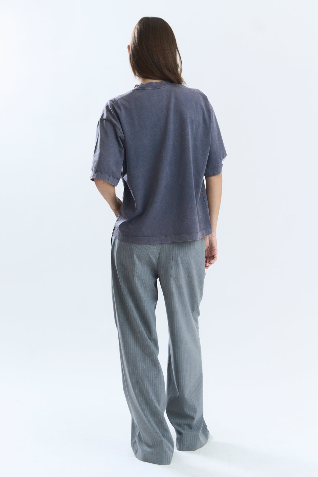 BASIC TEE GREY