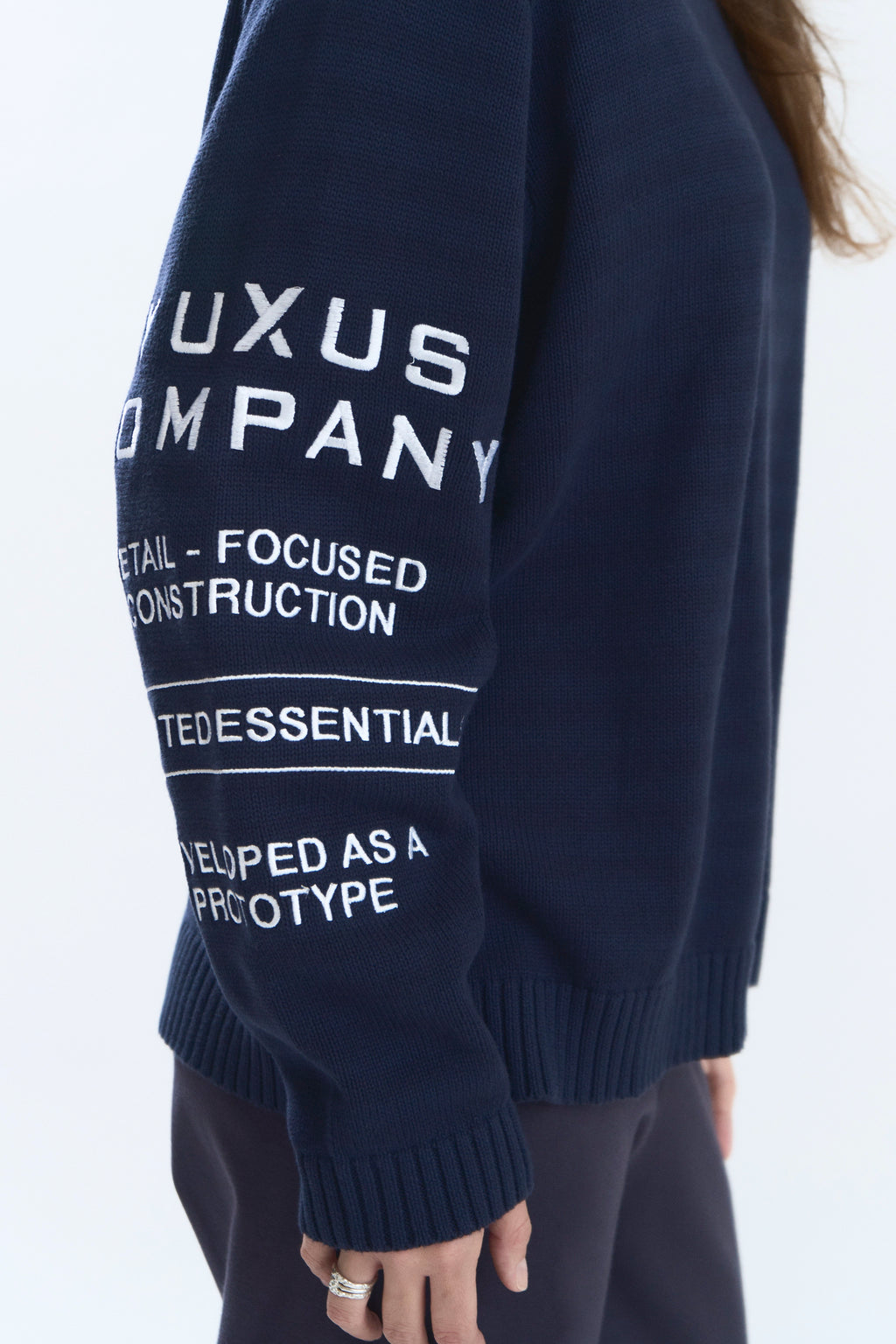 OFFSET KNITWEAR BLUE