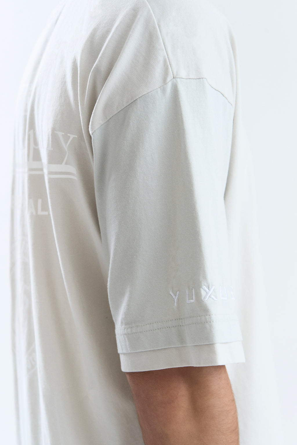 FRACTA TEE FADED GREY