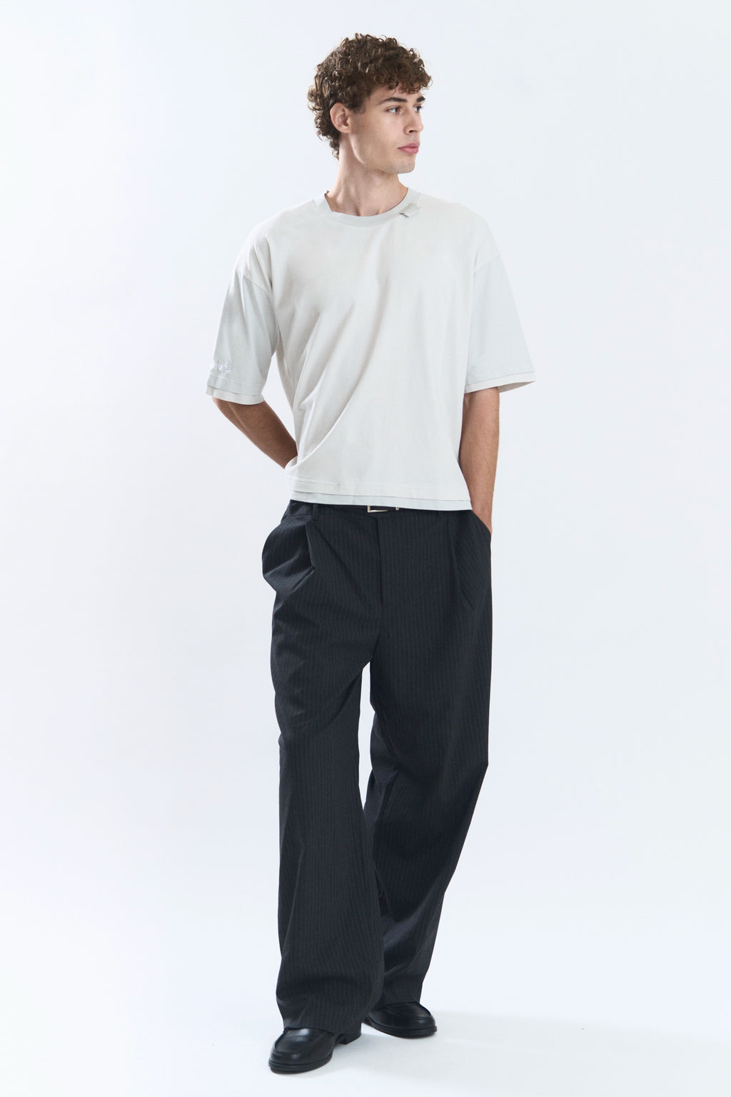 FRACTA TEE FADED GREY