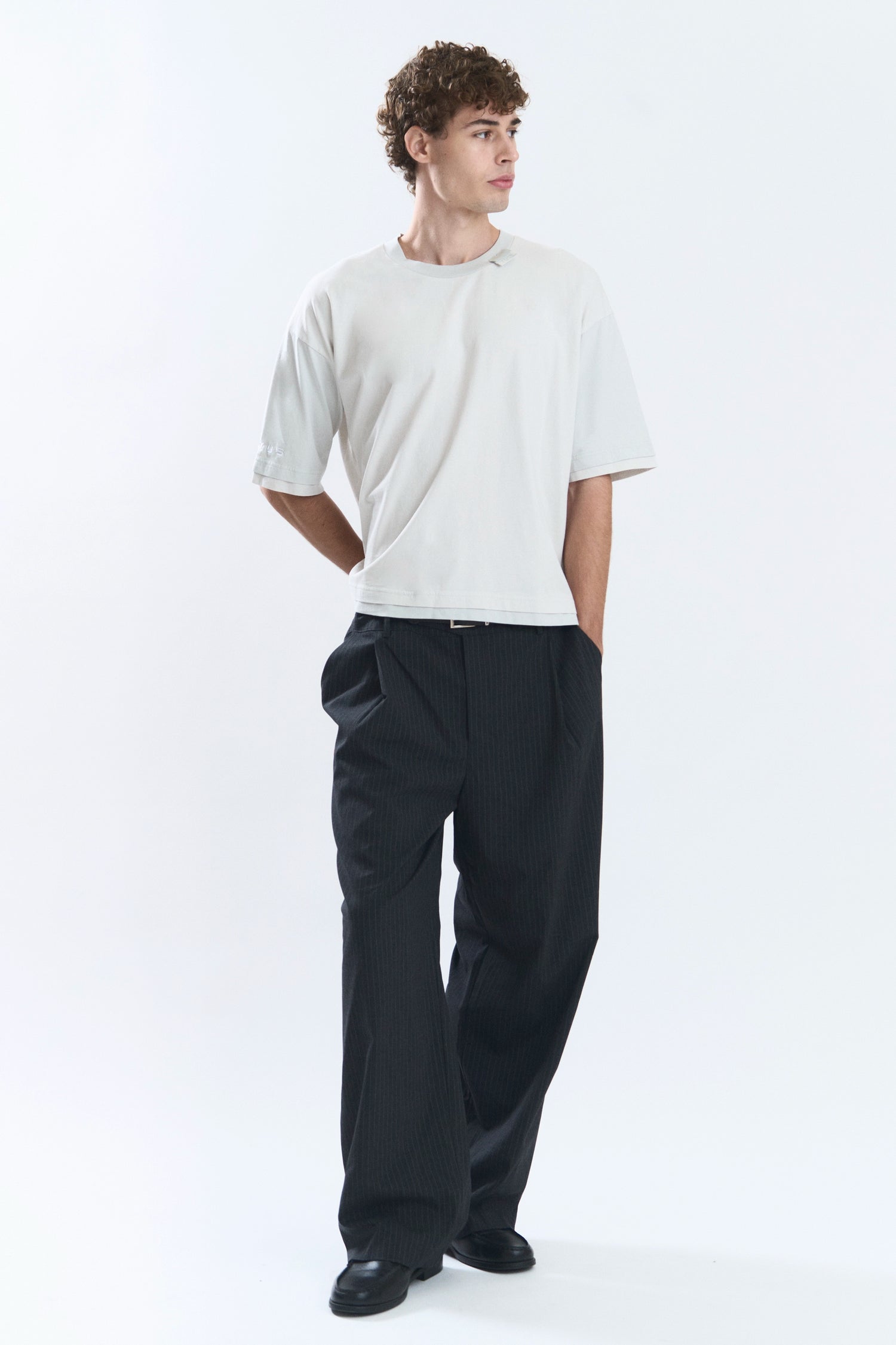 FRACTA TEE FADED GREY