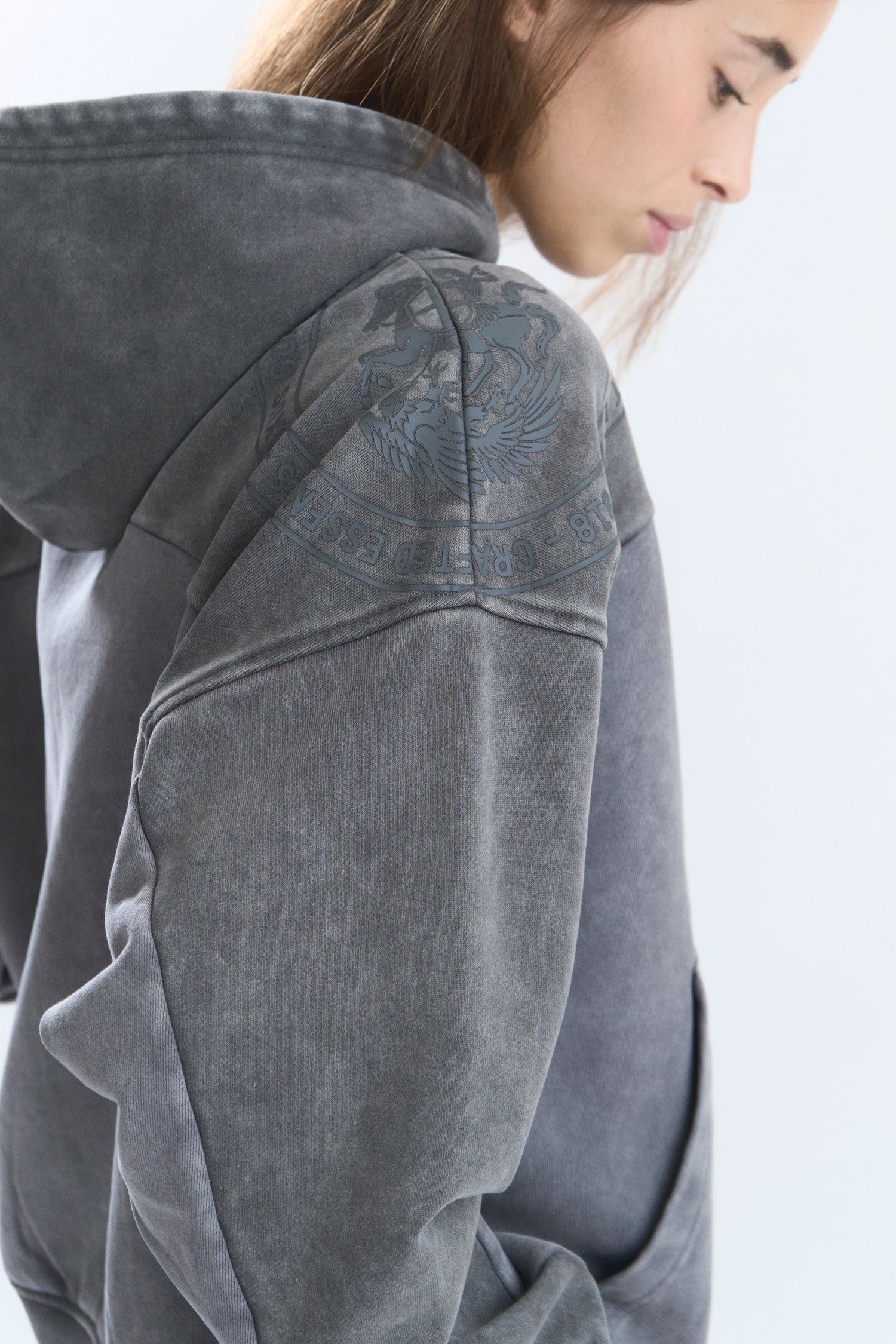 FRAGMENT HOODIE GREY