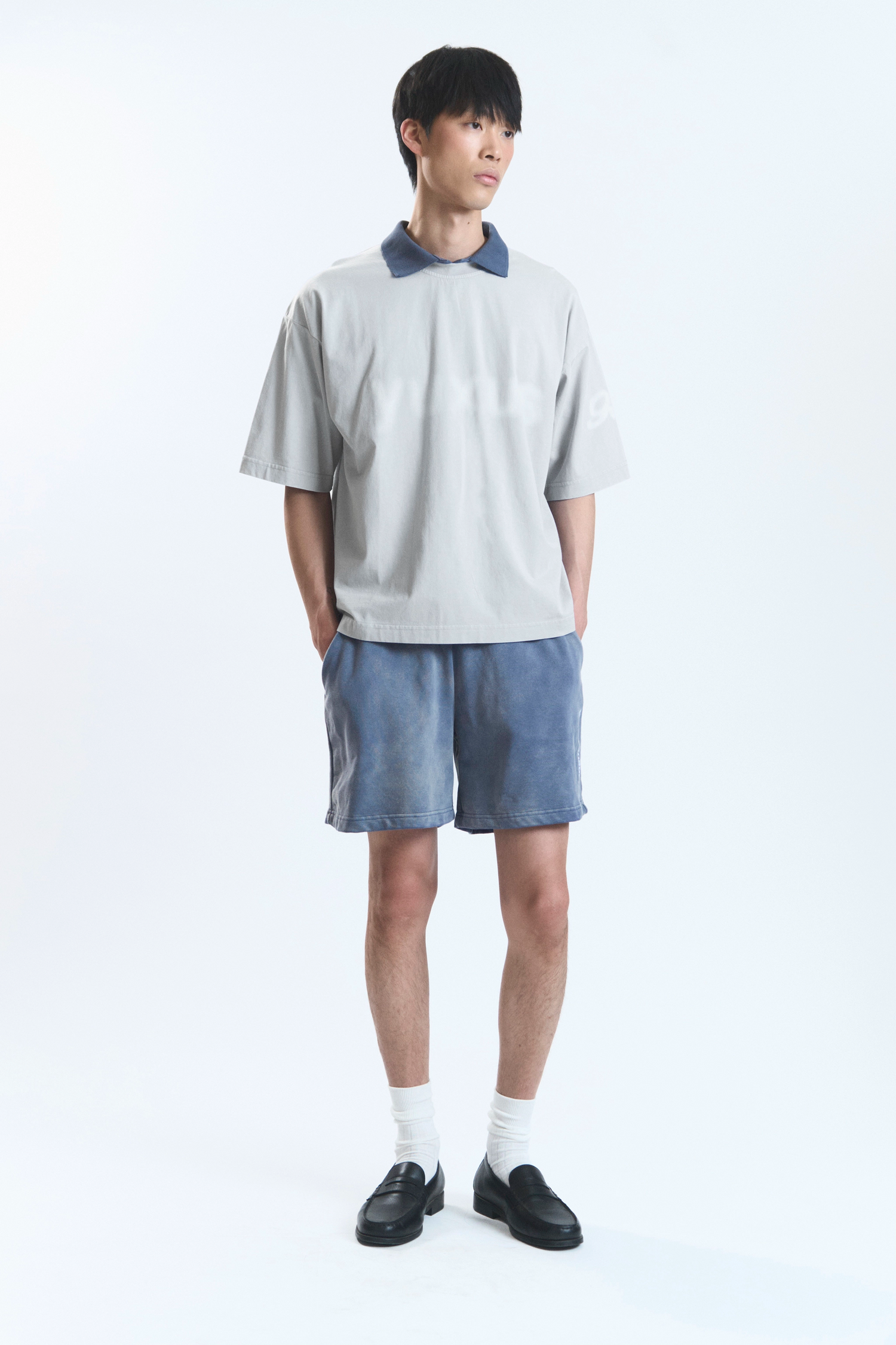 ZYAN "MEMORIES" T-SHIRT LIGHT BLUE