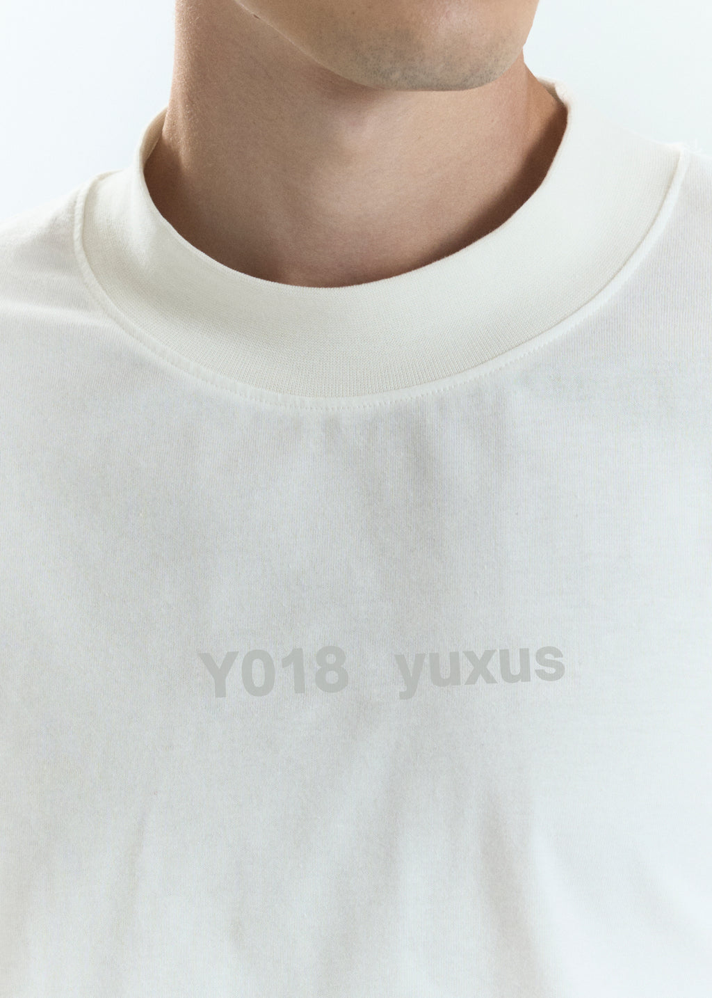 SURFACE "LOWERCASE" LONGSLEEVE WHITE