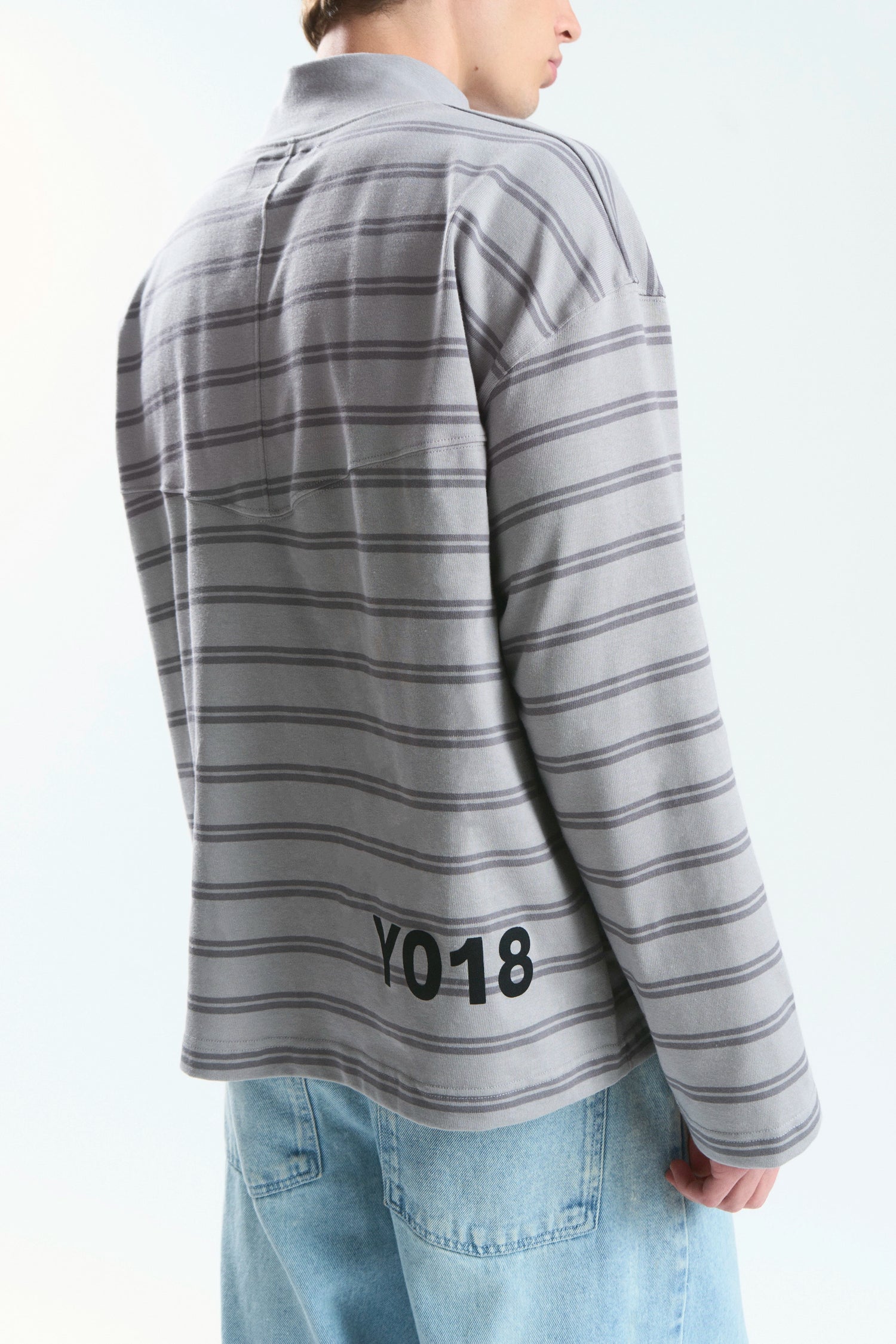 GLOSSY "HONGDAE" LONGSLEEVE