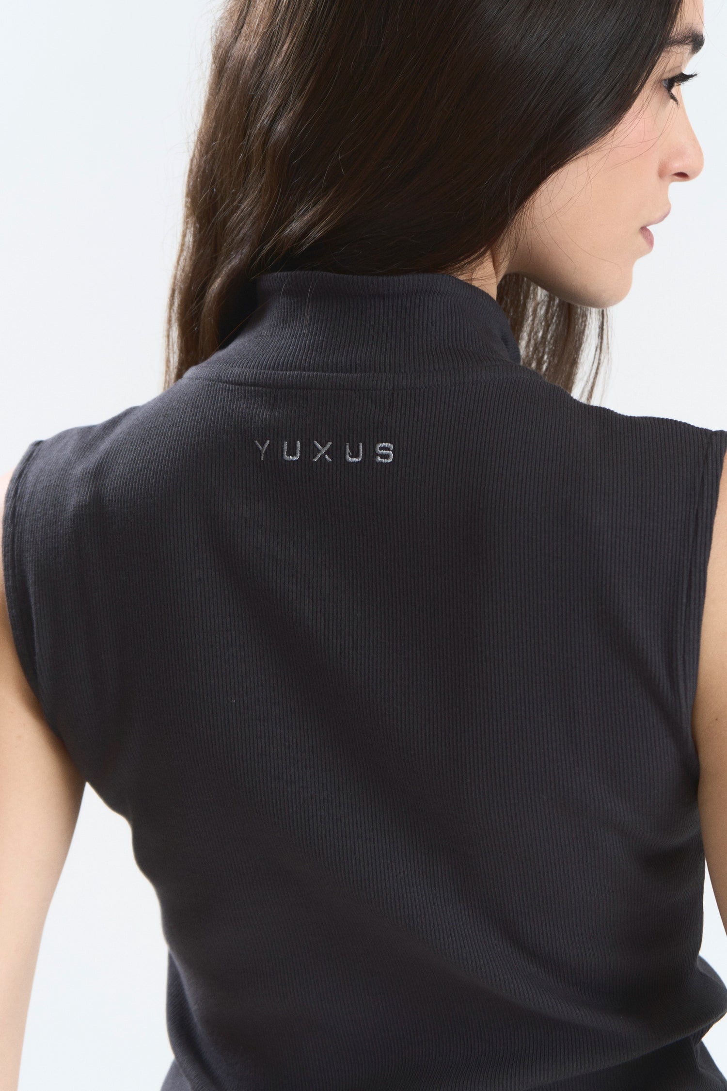 CALM TOP DARK GREY