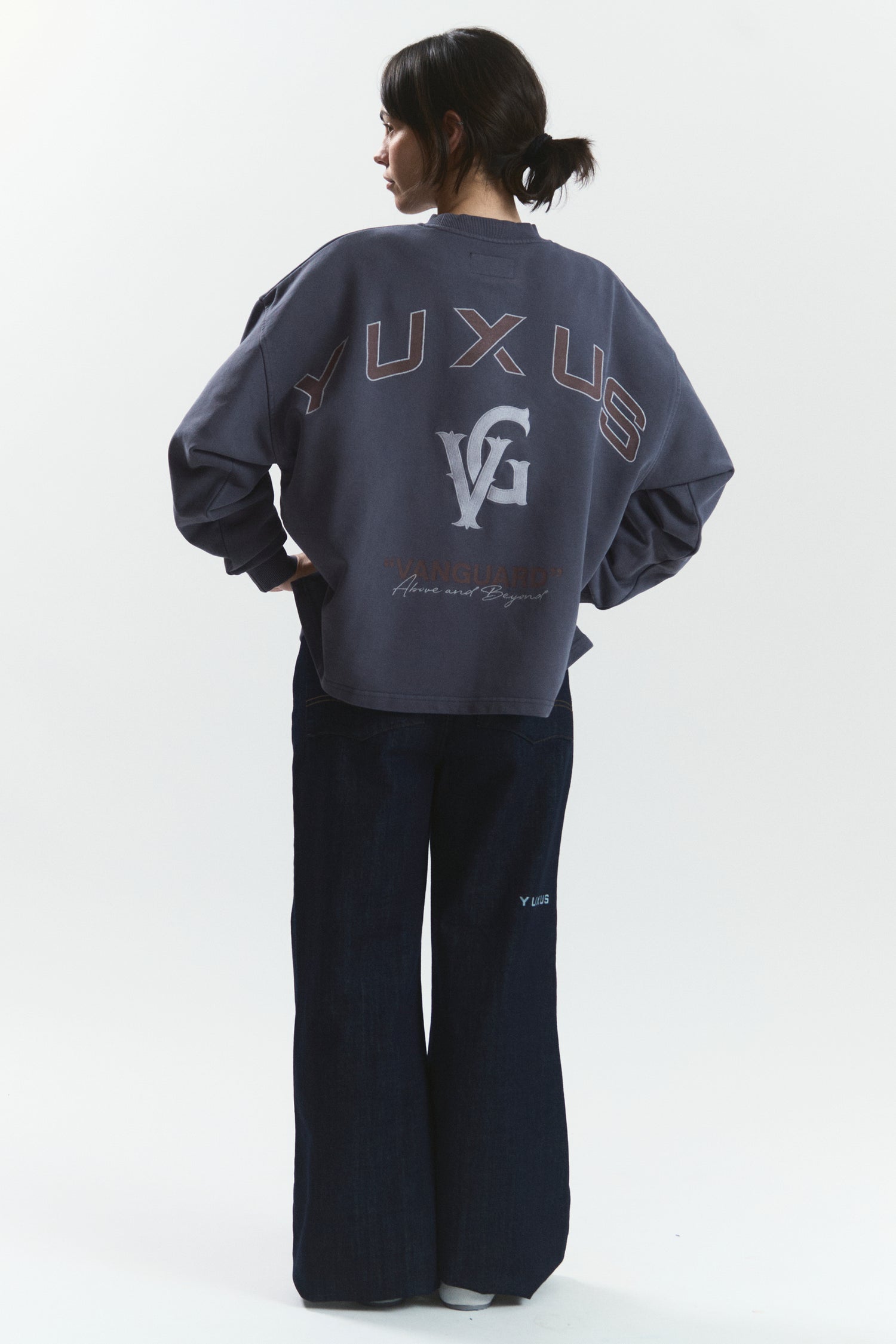 WHEEL "VANGUARD" CREWNECK