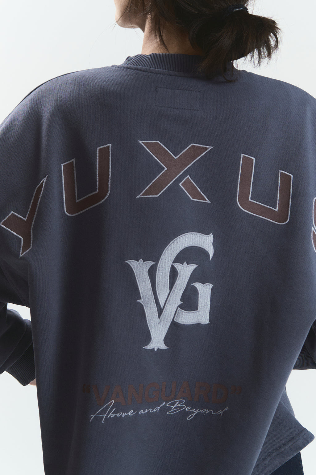 WHEEL "VANGUARD" CREWNECK