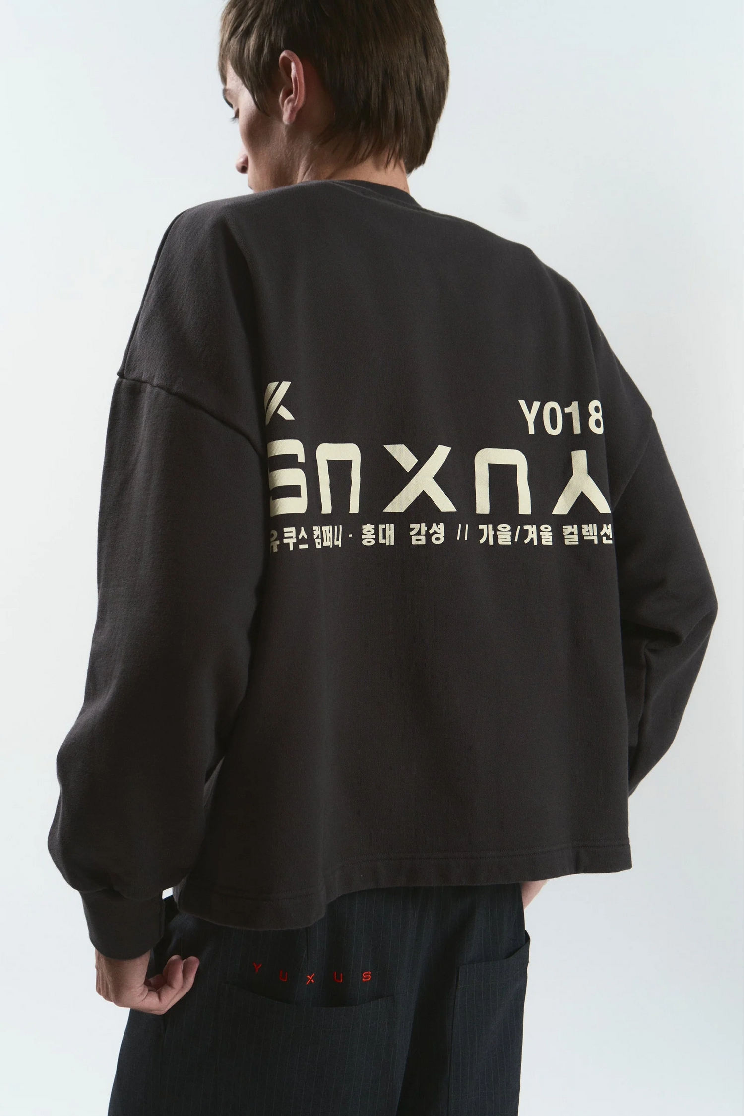OCCULT "HONGDAE" CREWNECK