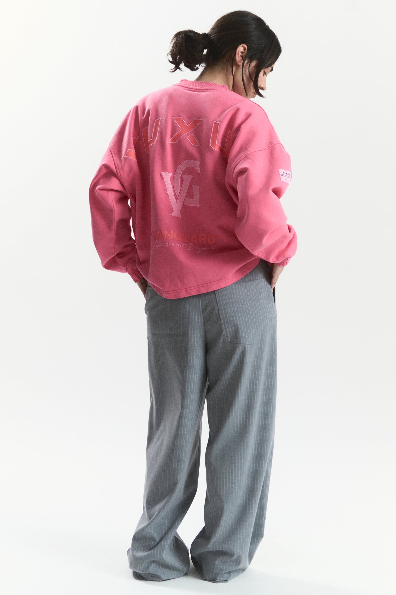 ROSE "VANGUARD" CREWNECK
