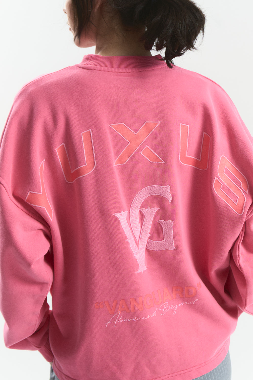 ROSE "VANGUARD" CREWNECK