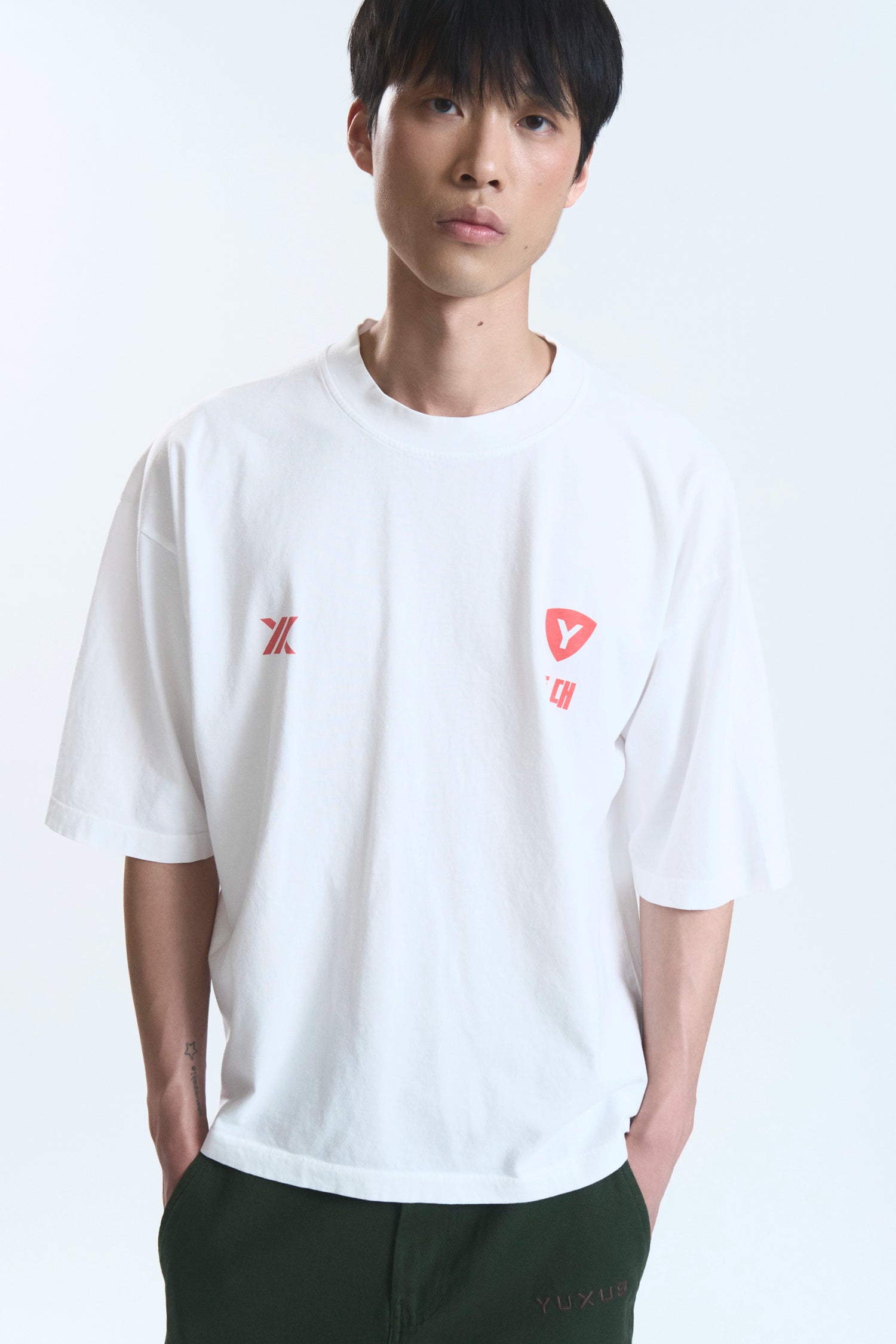 ACORN "HONGDAE" T-SHIRT WHITE