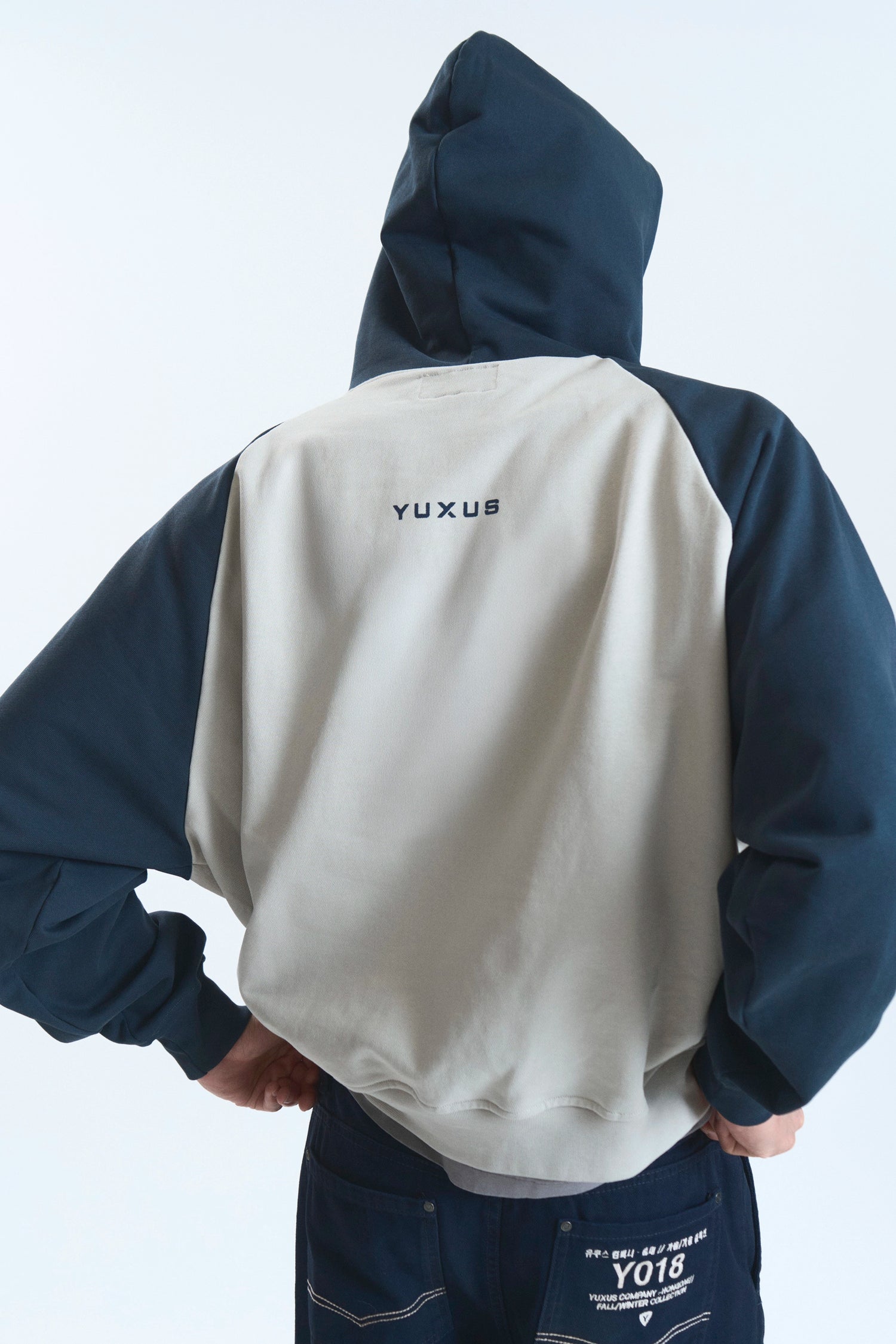 VELAR "MEMORIES" HOODIE WHITE
