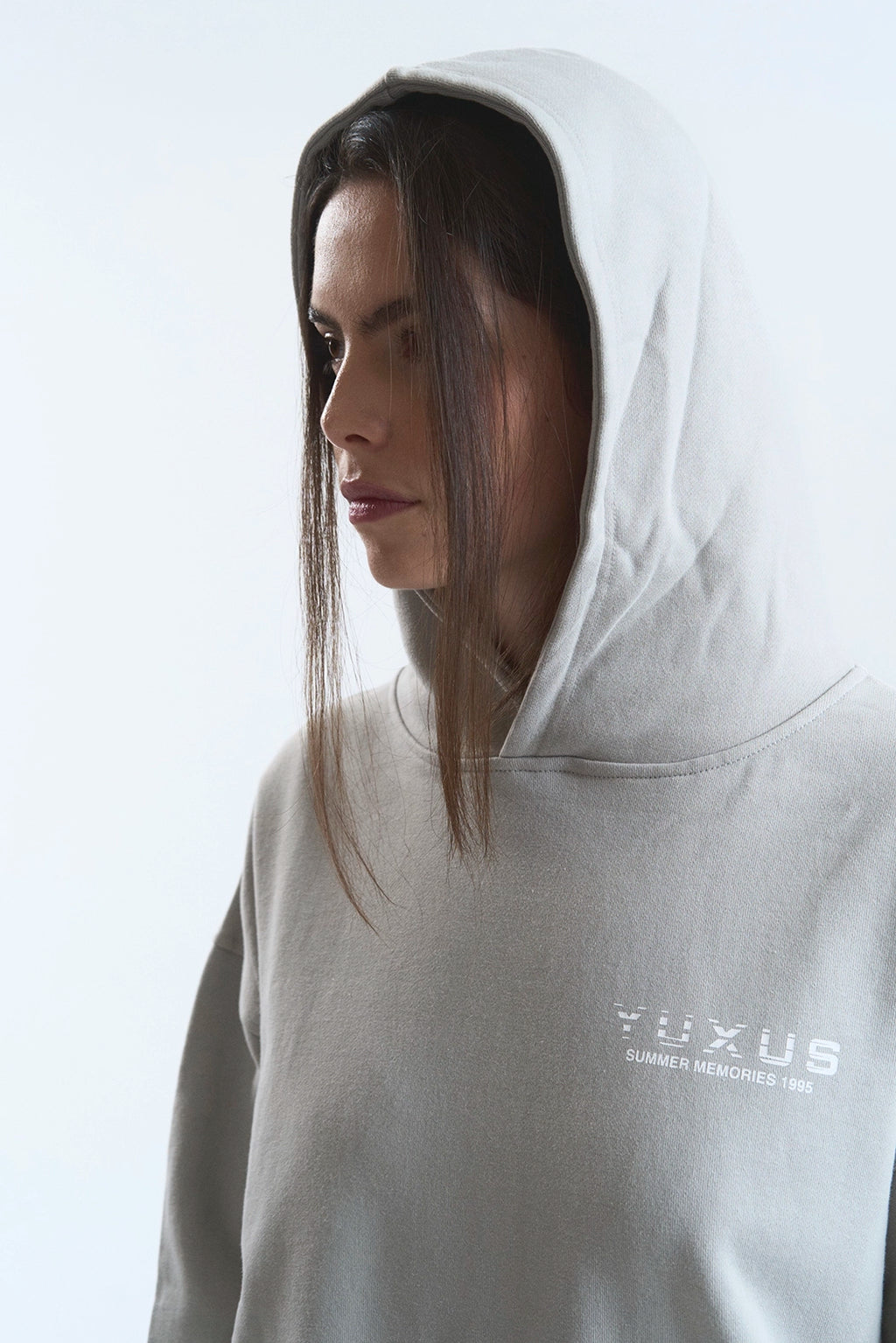 MORT "MEMORIES" HOODIE LIGHT GREY