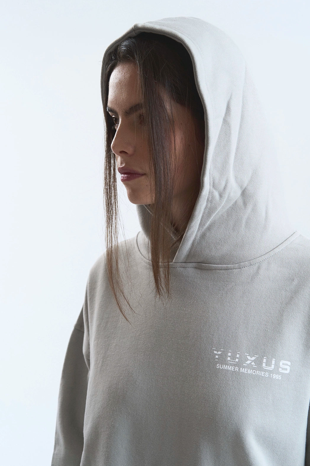 MORT "MEMORIES" HOODIE LIGHT GREY