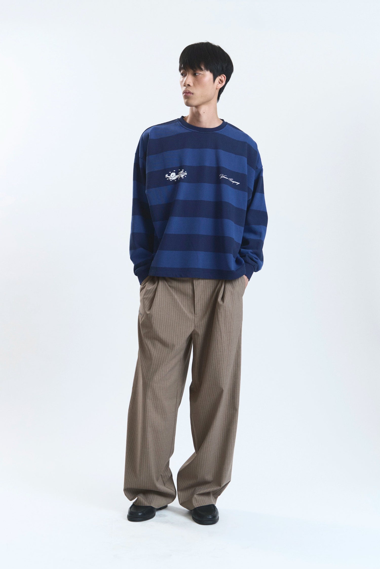 AETH "MEMORIES" CREWNECK NAVY