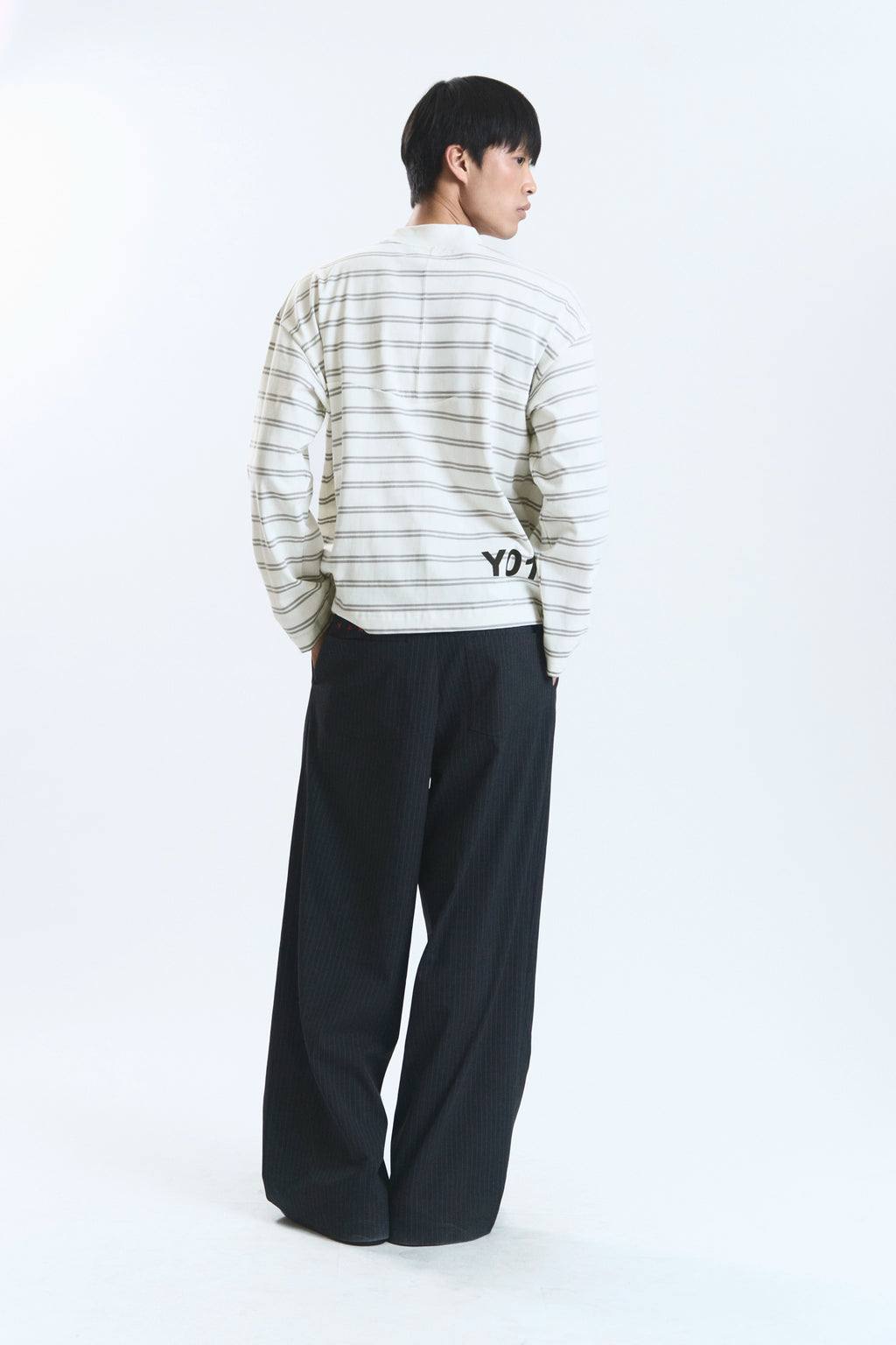 CRATER "HONGDAE" LONGSLEEVE WHITE
