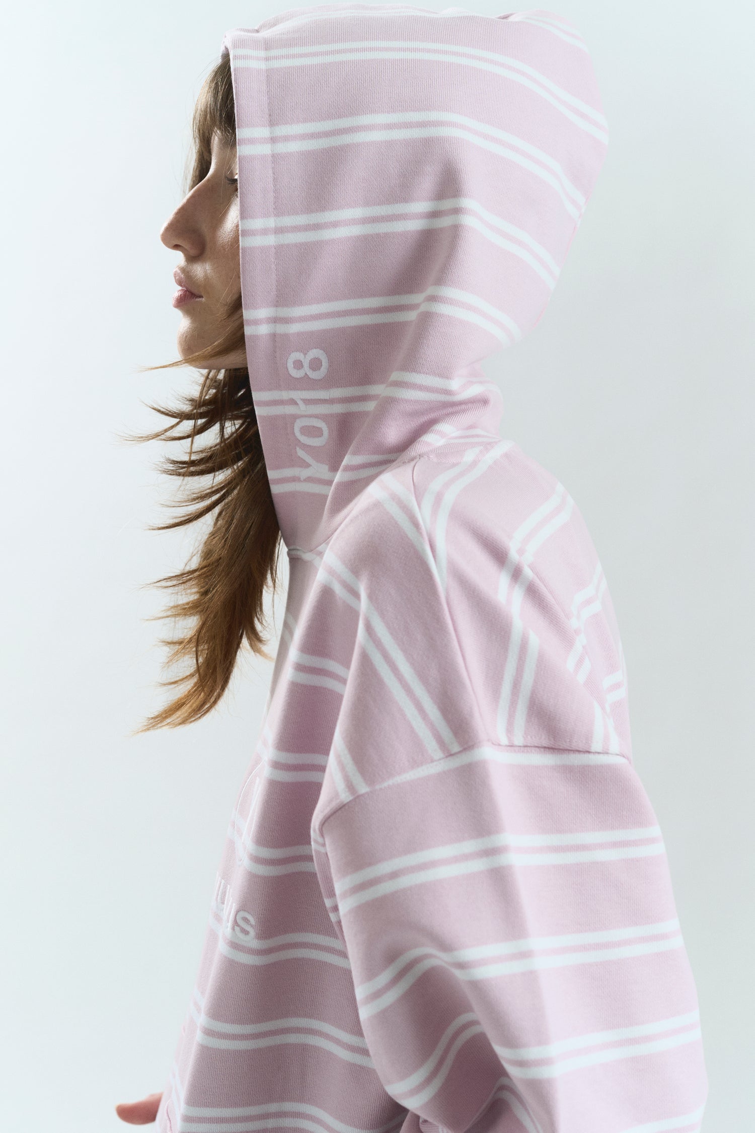 SKIN "LOWERCASE" HOODIE PINK