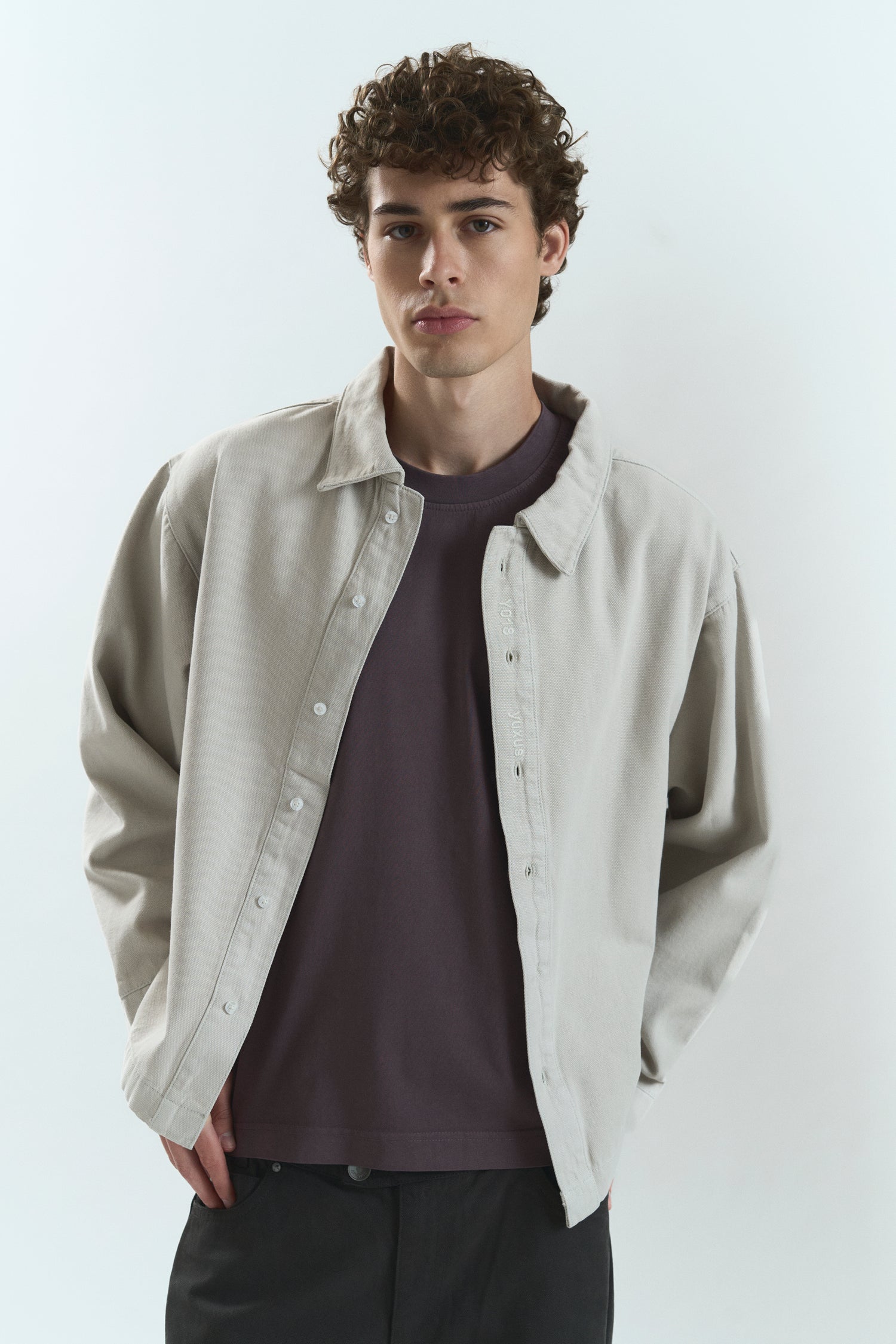 BASAL "LOWERCASE" SHIRT LIGHT GREY