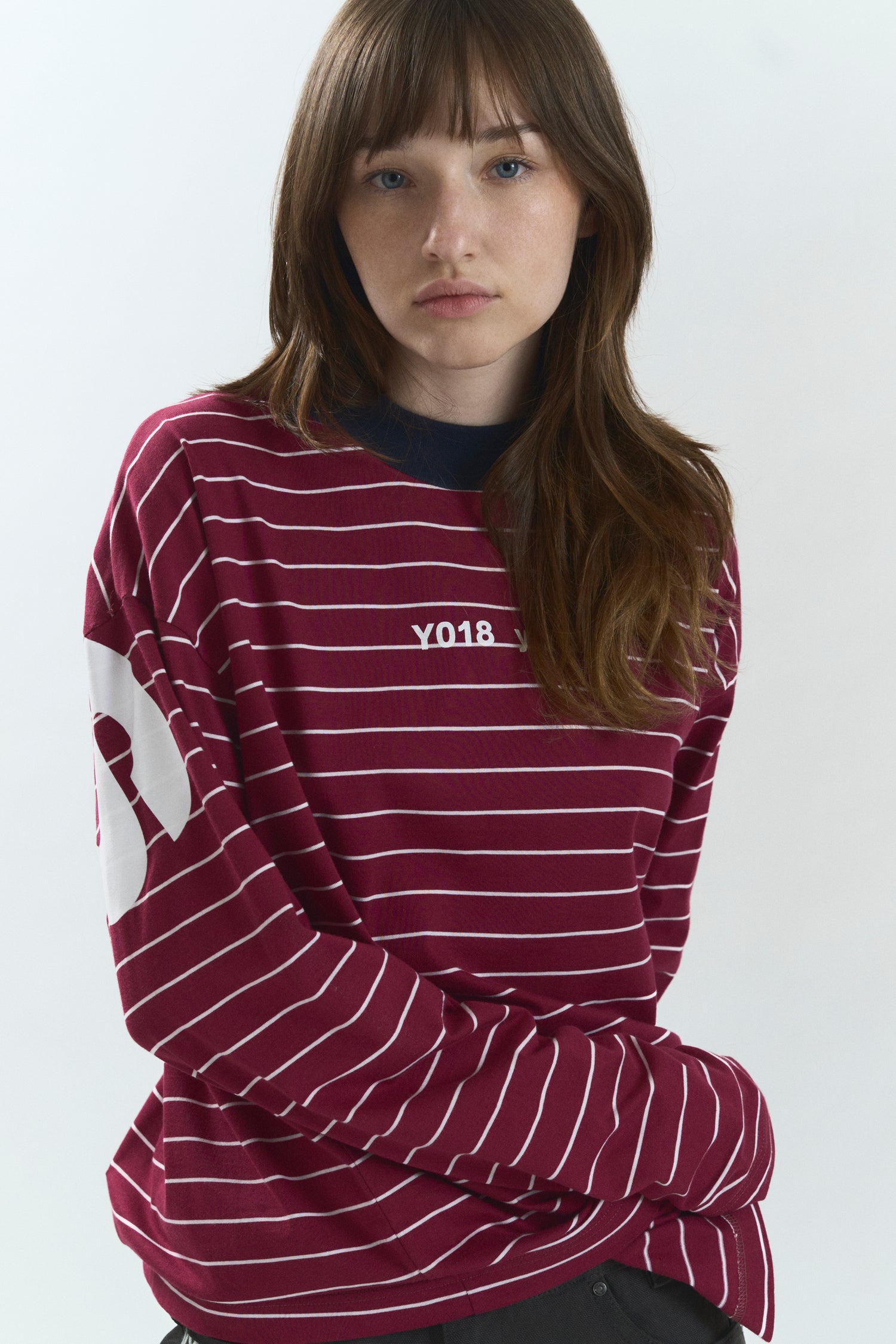MOVE "LOWERCASE" LONGSLEEVE BURGUNDY