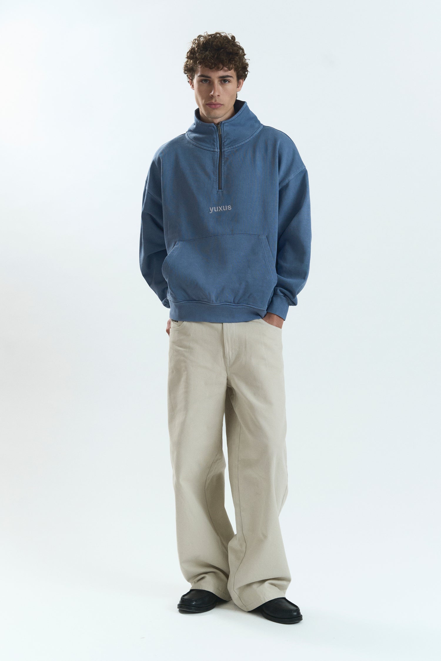 NEBUL"LOWERCASE" HALF ZIP BLUE