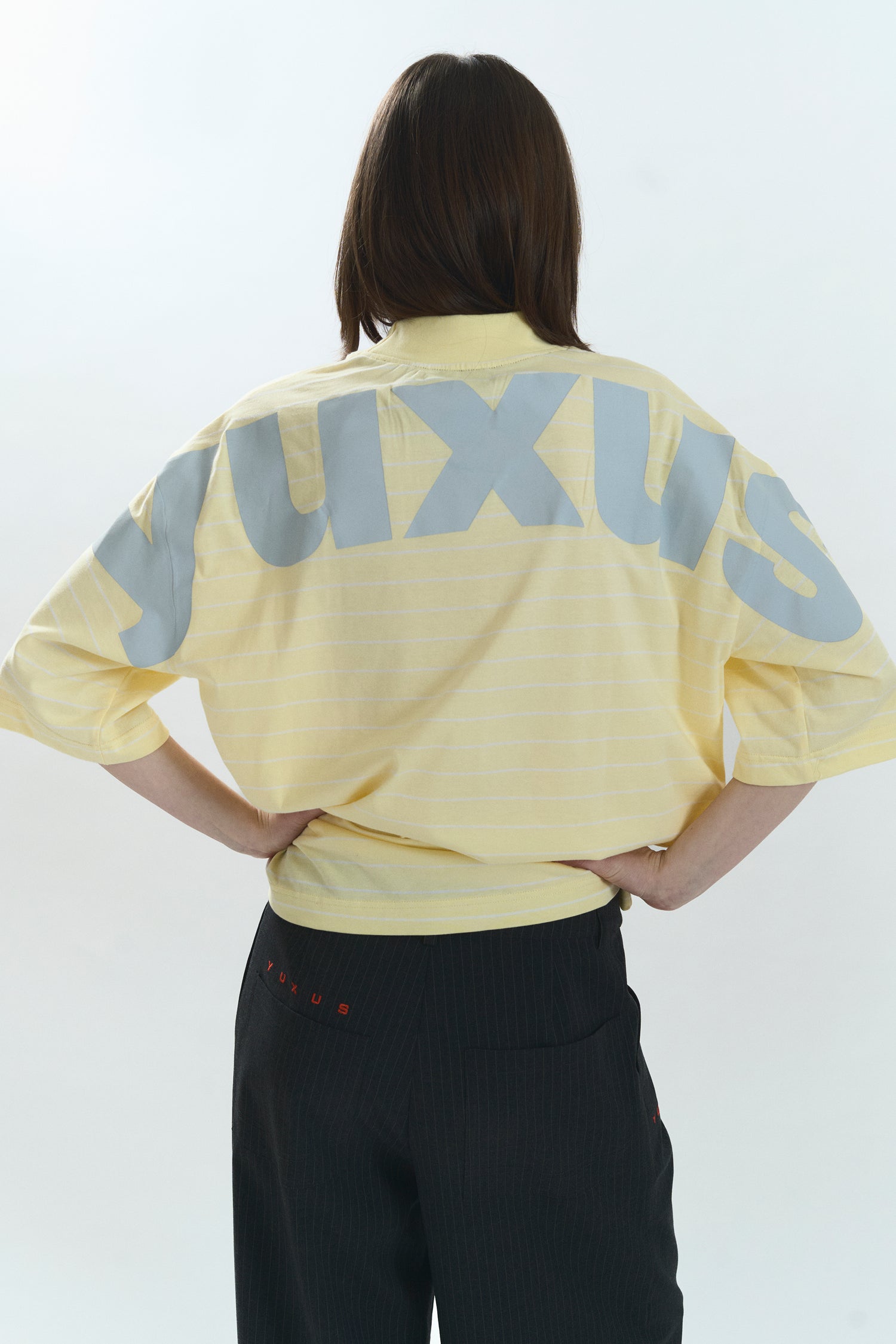 KIND "LOWERCASE" T-SHIRT YELLOW