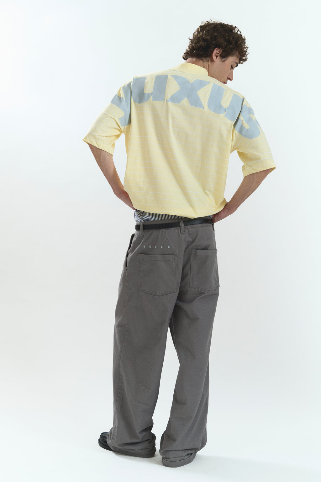 KIND "LOWERCASE" T-SHIRT YELLOW