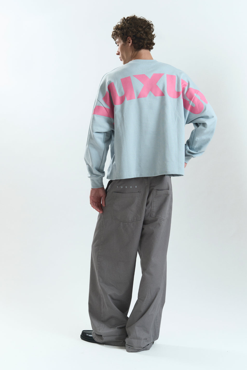 TANG "LOWERCASE" CREWNECK LIGHT BLUE