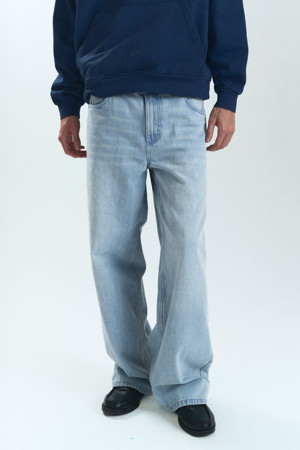 AERO "HONGDAE" JEANS