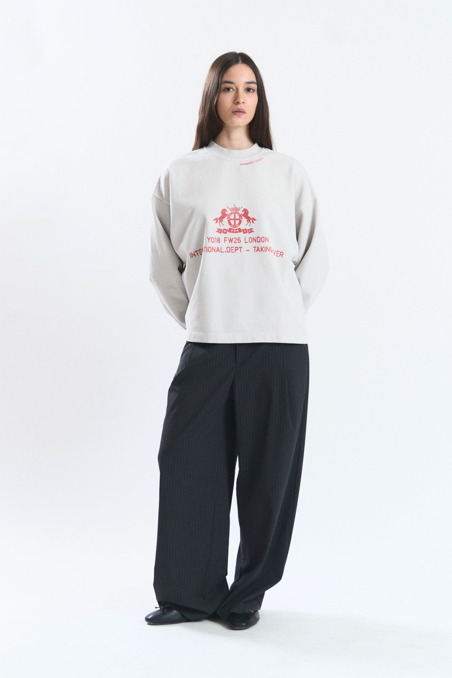 CRISP CREWNECK OFF WHITE