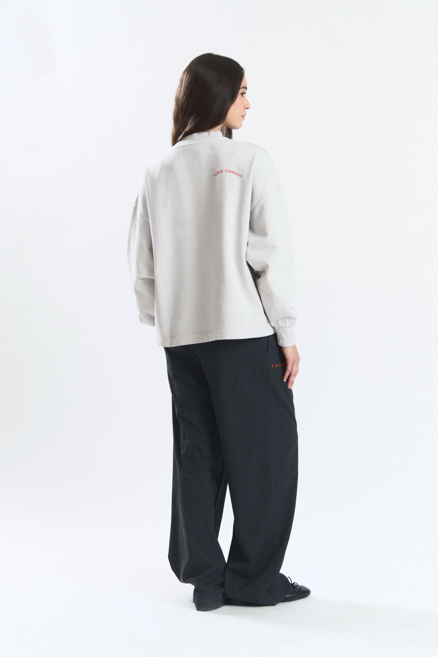 CRISP CREWNECK OFF WHITE