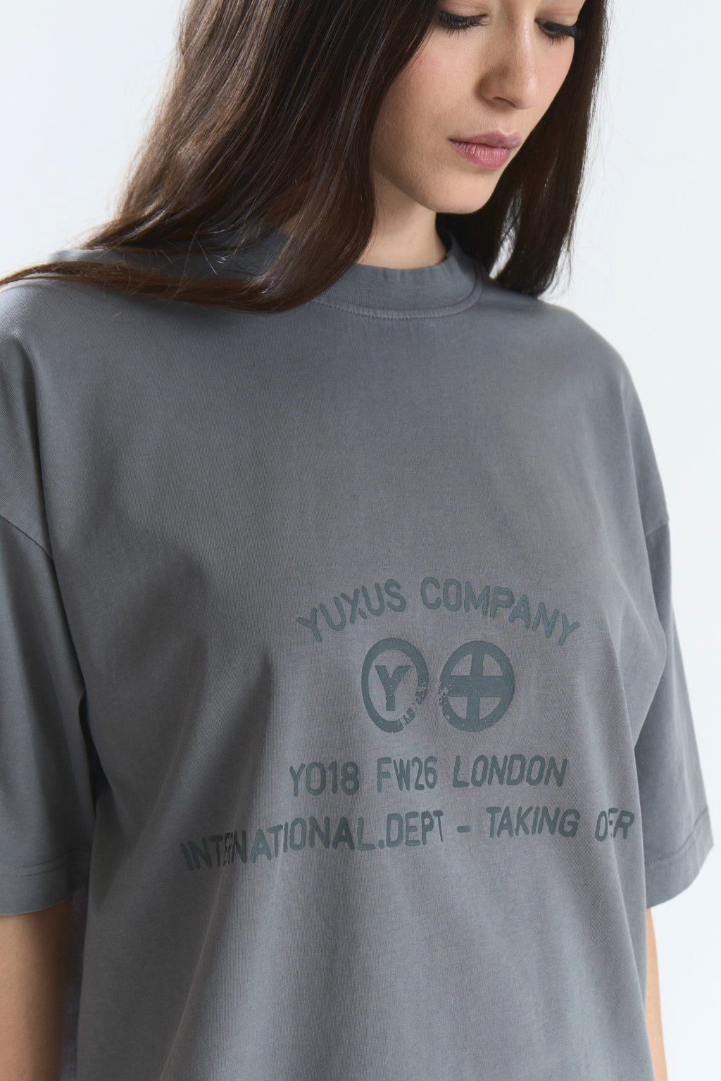 BRACE T-SHIRT DARK GREY
