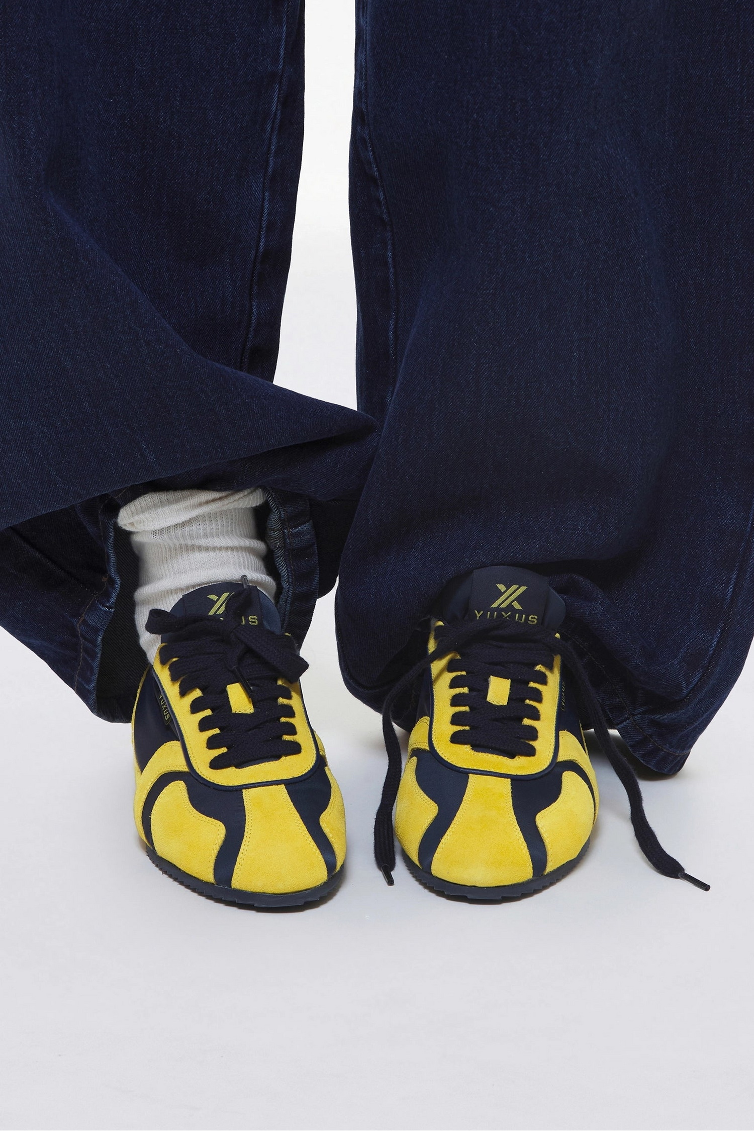 GOLDEN "NYX" SNEAKERS