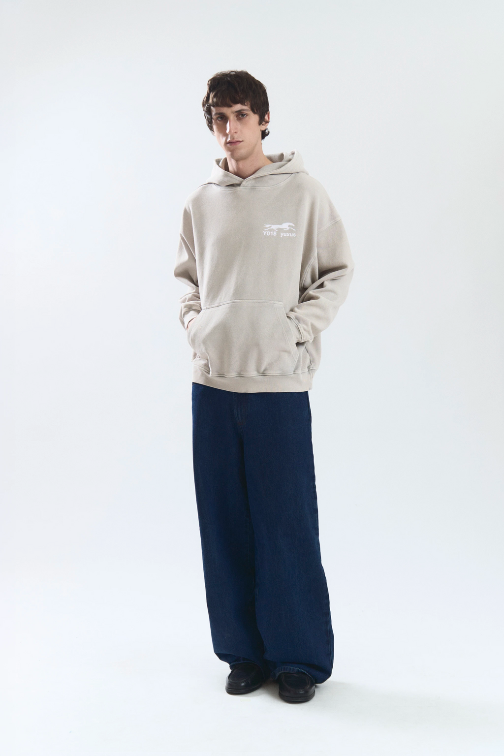PRESS "LOWERCASE" HOODIE BEIGE