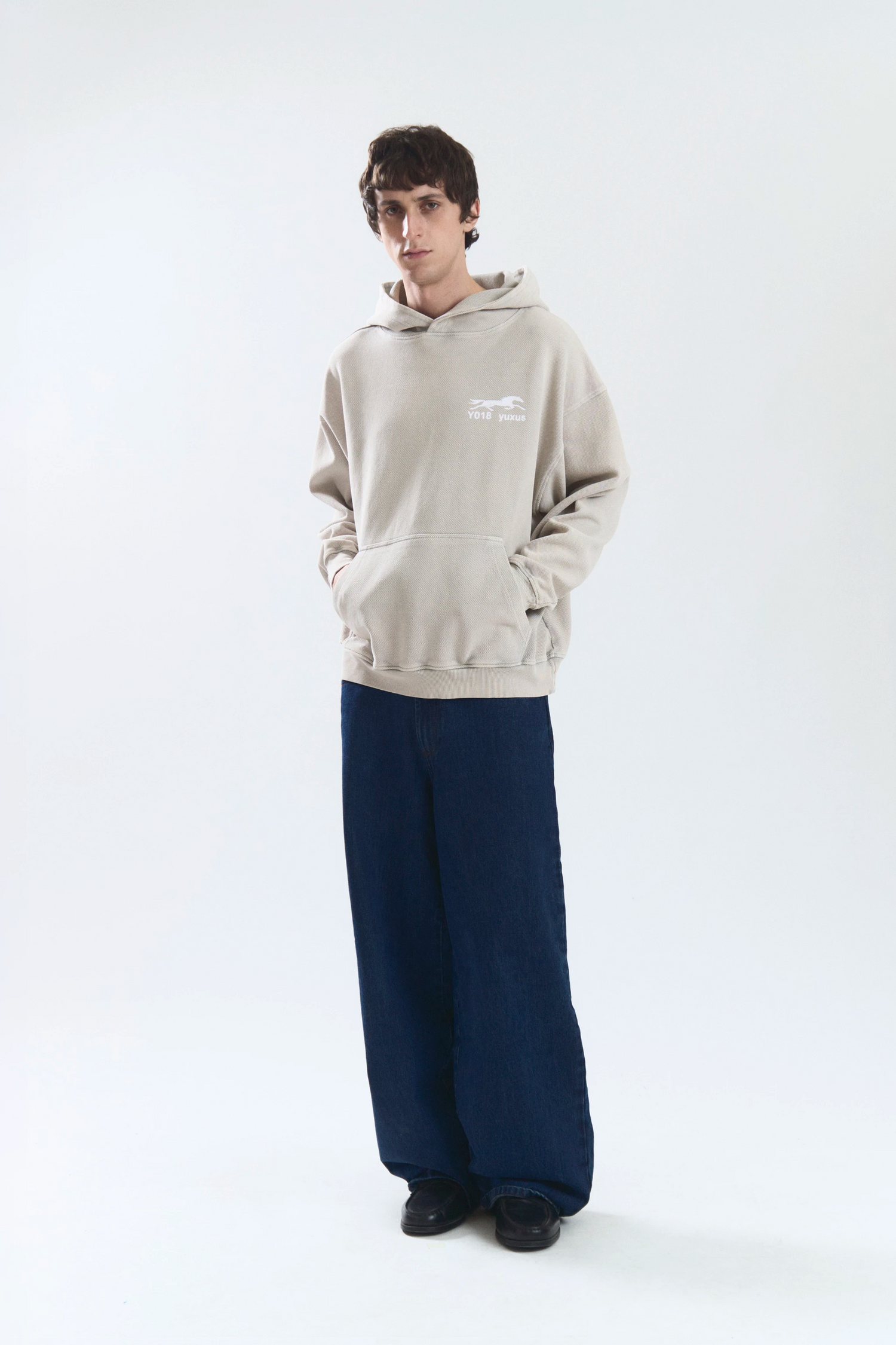 PRESS "LOWERCASE" HOODIE BEIGE