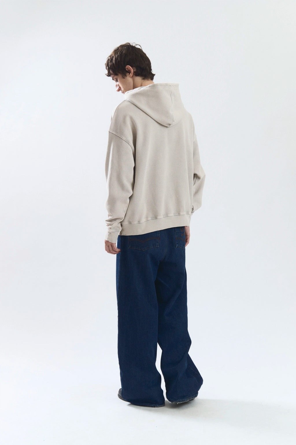 PRESS "LOWERCASE" HOODIE BEIGE