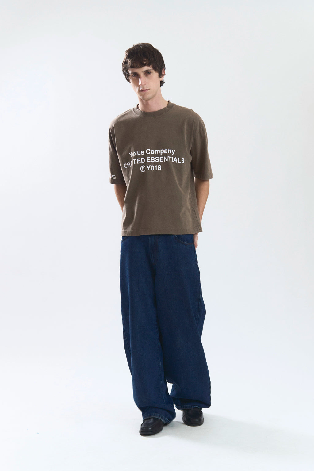 BASIC TEE BROWN