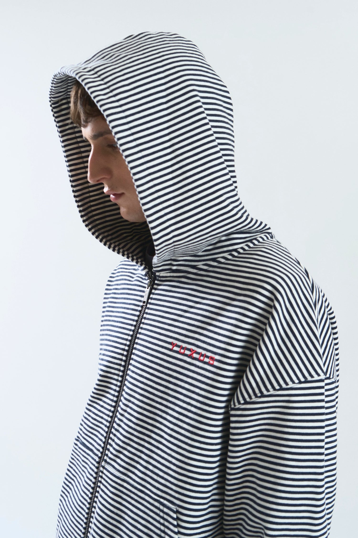 CAST ZIP STRIPES
