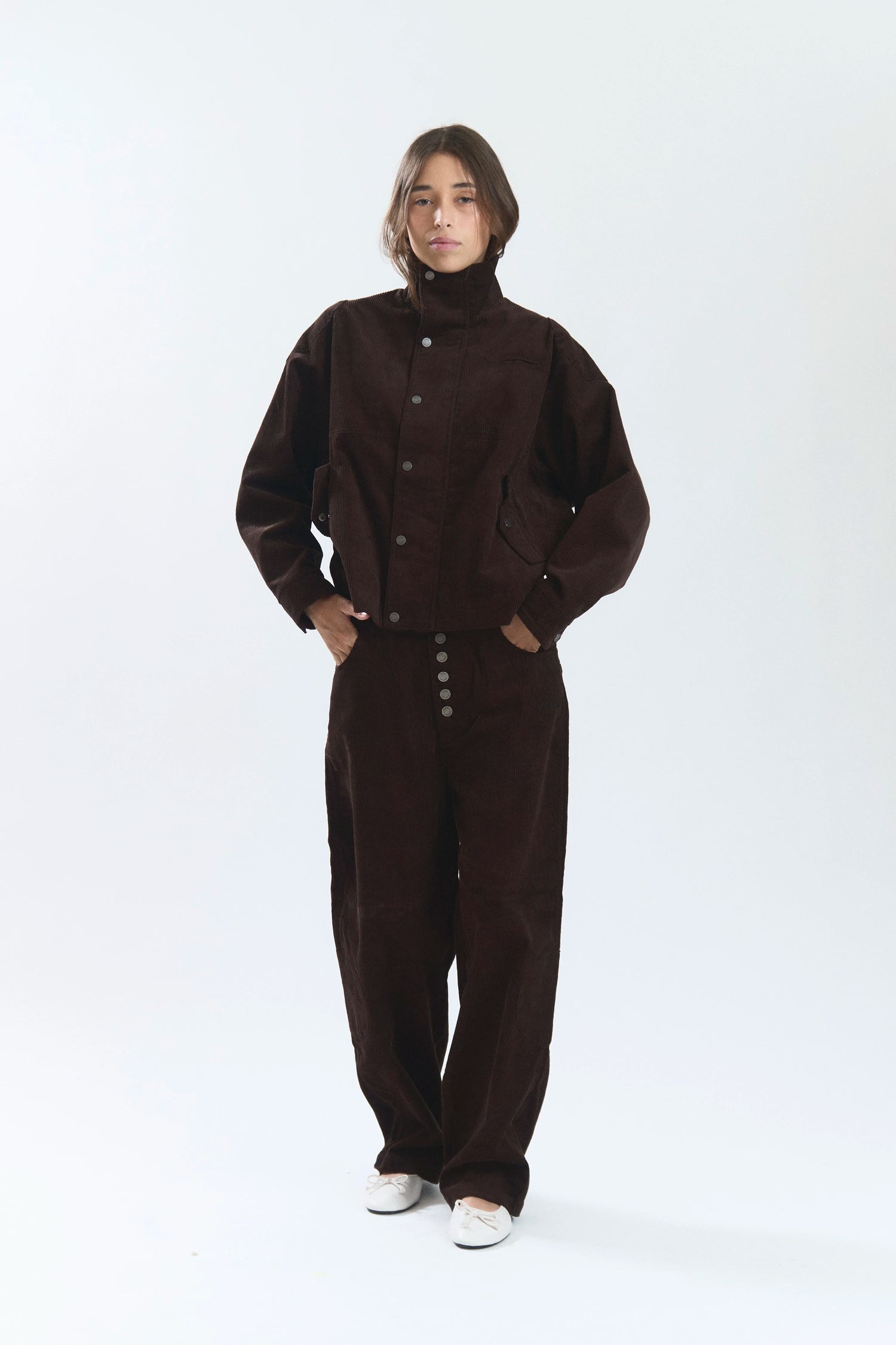 CHELSEA CORDUROY PANTS BROWN