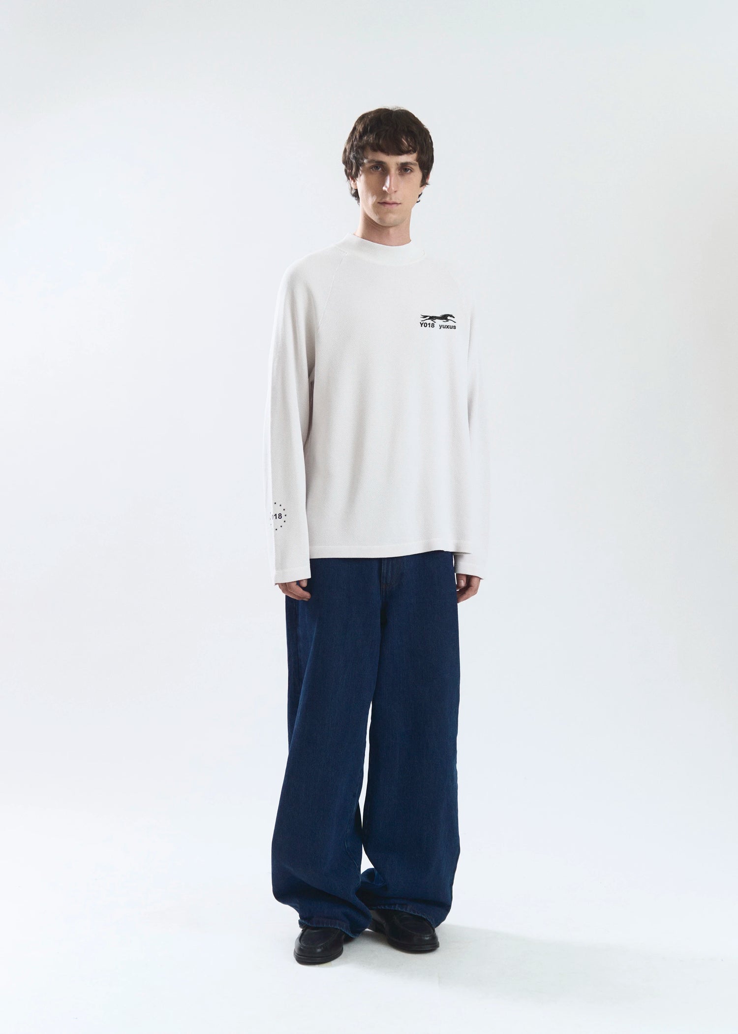 TRACE "LOWERCASE" LONGSLEEVE WHITE