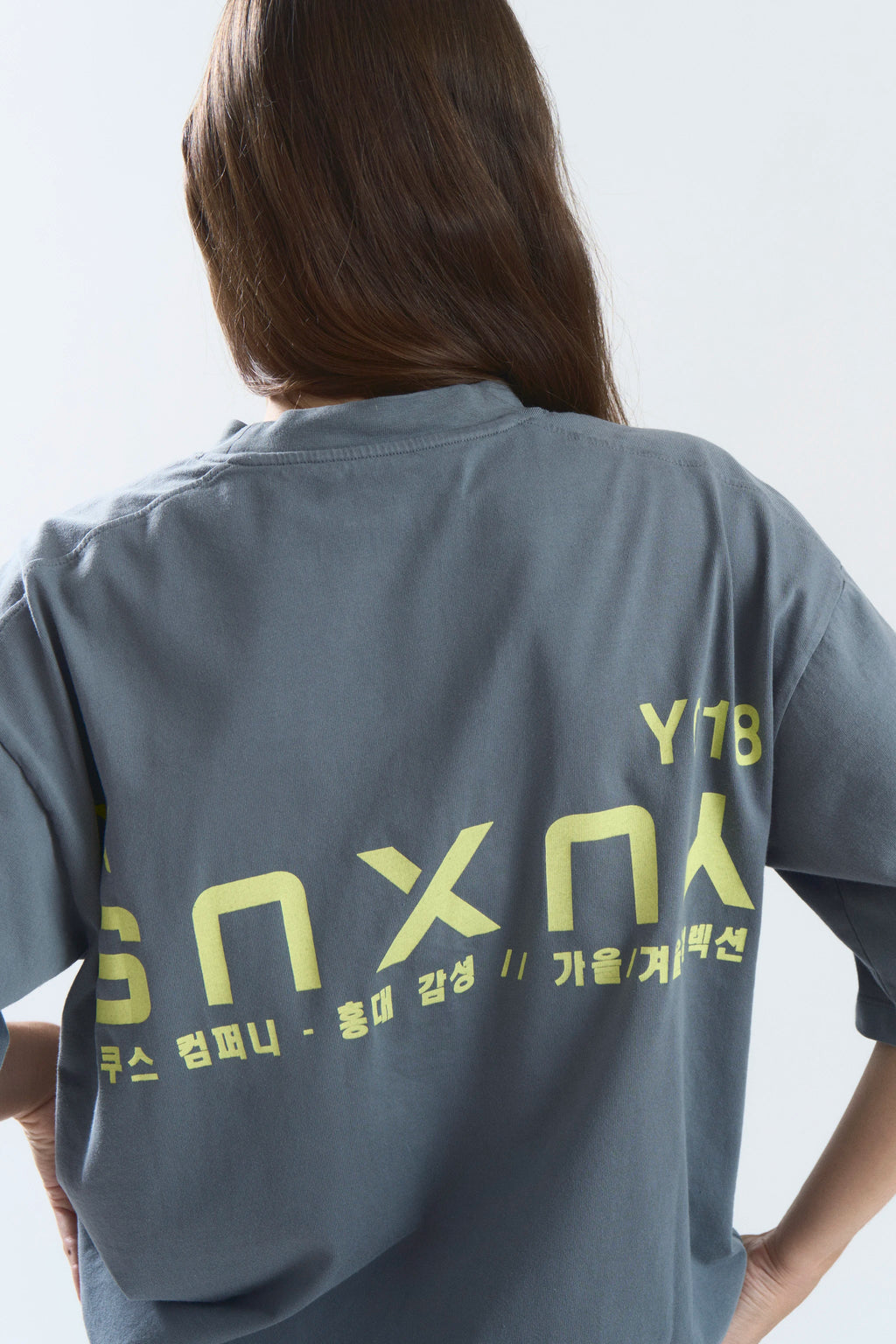 CANDLE  "HONGDAE" T-SHIRT GREY