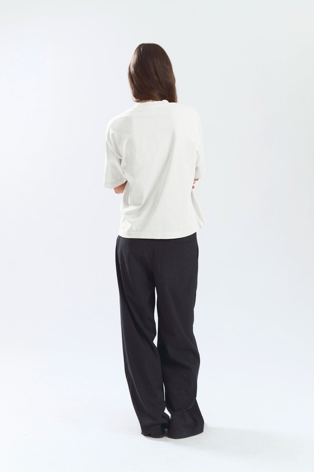 BASIC TEE OFF WHITE